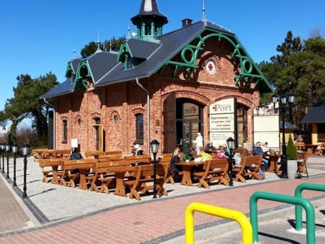 Apartament Z Panoramicznym Widokiem Na Morze Blisko Plazy I Centrum Pl Eng De Miedzyzdroje Luaran gambar
