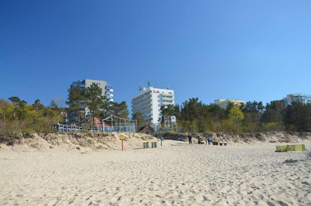 Apartament Z Panoramicznym Widokiem Na Morze Blisko Plazy I Centrum Pl Eng De Miedzyzdroje Luaran gambar